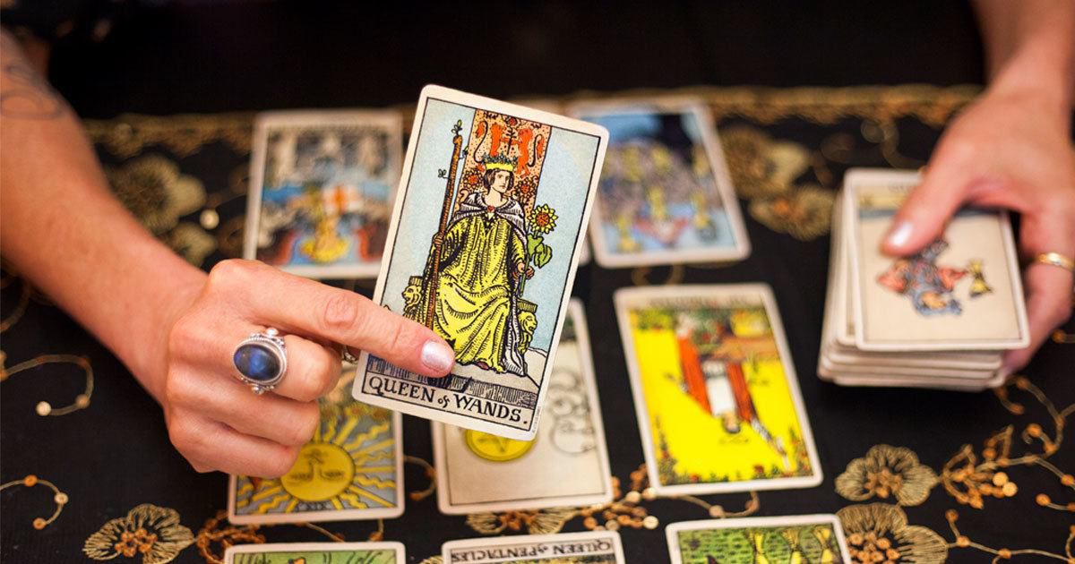 TAROT READING