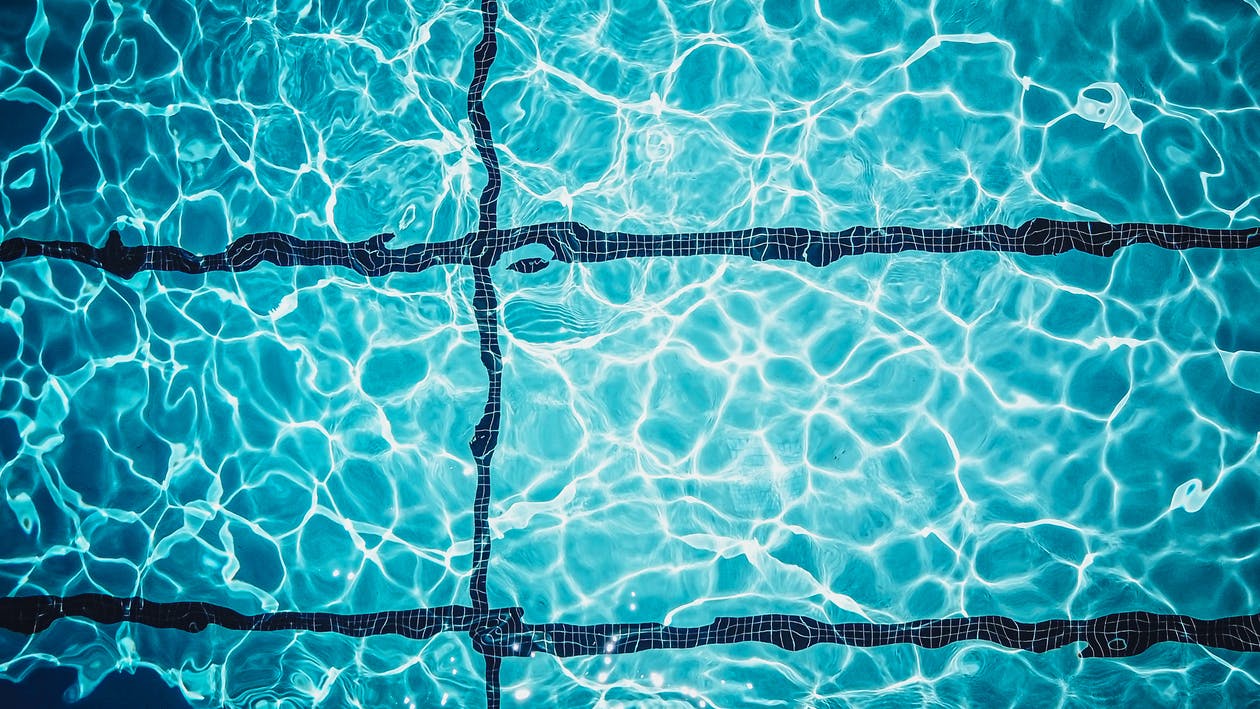 A Guide to Using Chlorine Test Kits for your Pool